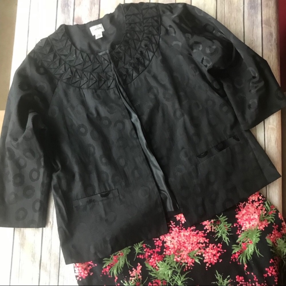 Chico’s Black Geometric Print Blazer